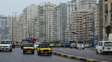 رياح مثيرة للأتربة.. موعد انتهاء موجة الغبار وانخفاض الرؤية في المحافظات المصرية